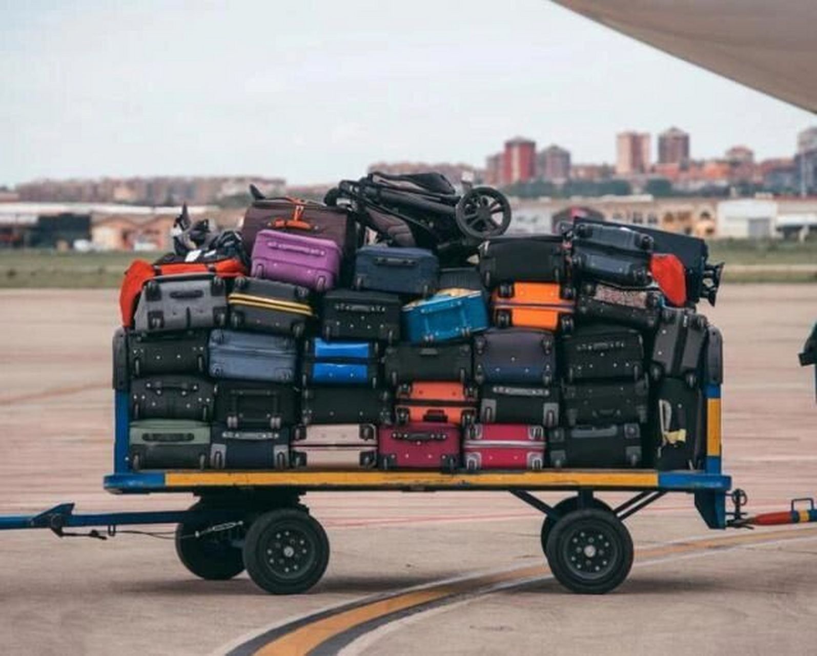 機(jī)場應(yīng)急指南 行李未及時(shí)托運(yùn)，可單獨(dú)托運(yùn)嗎？